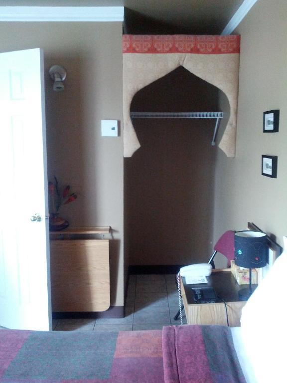 Motel Montgolfiere Jp Saint-Jean-sur-Richelieu Room photo